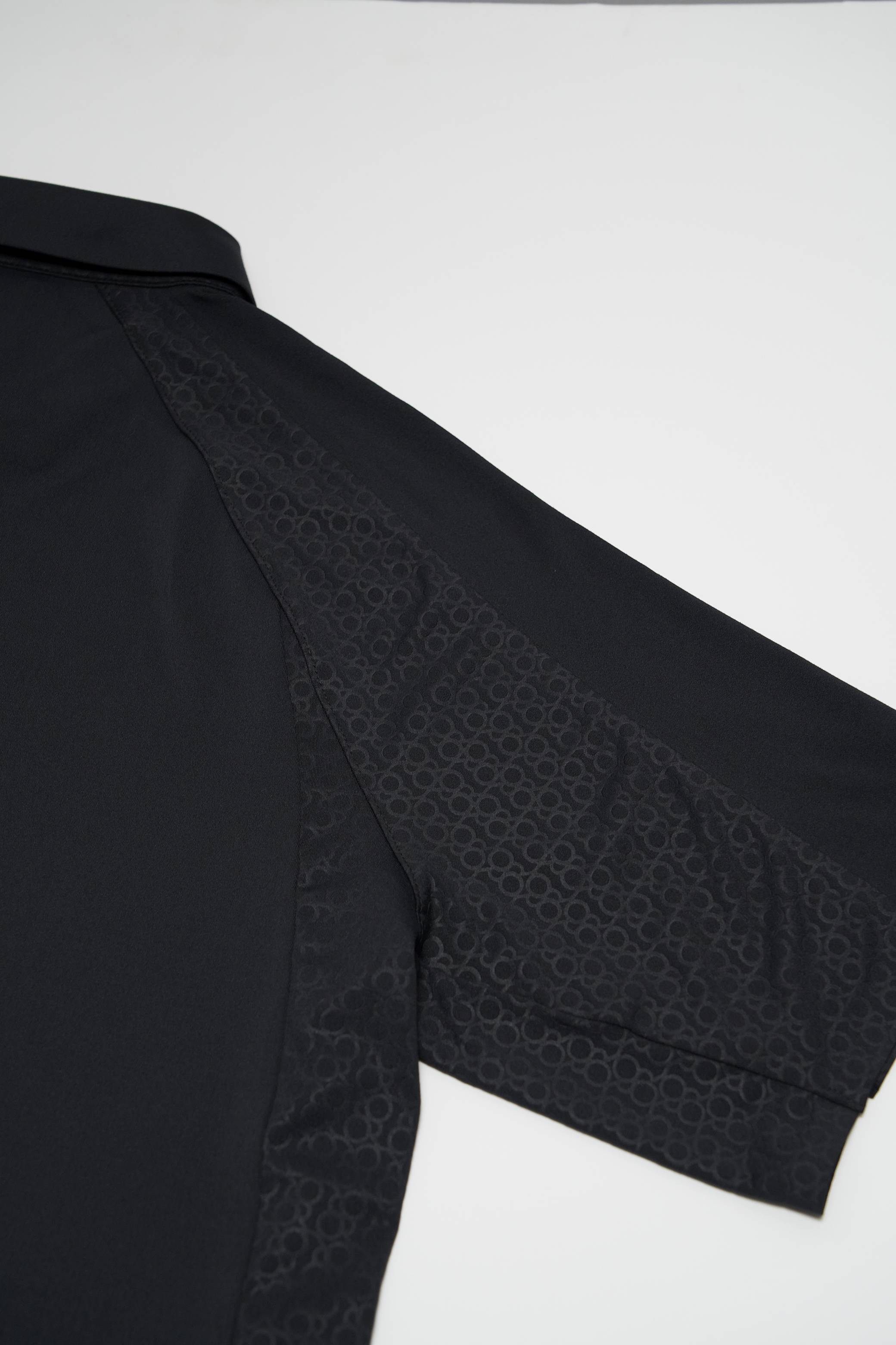 Stay-Crisp Collar Tech Zip Polo