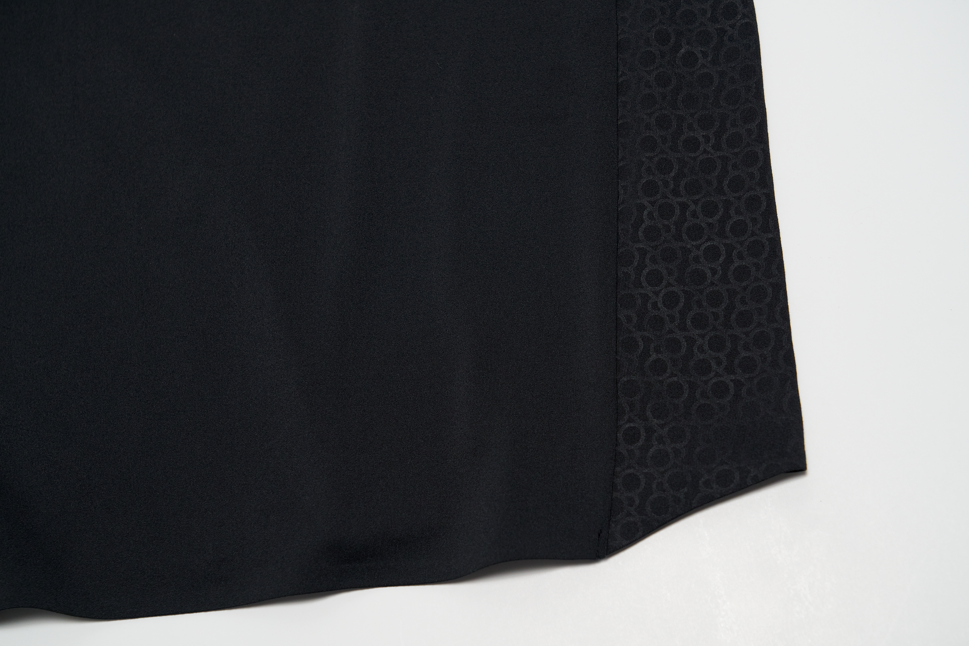 Stay-Crisp Collar Tech Zip Polo
